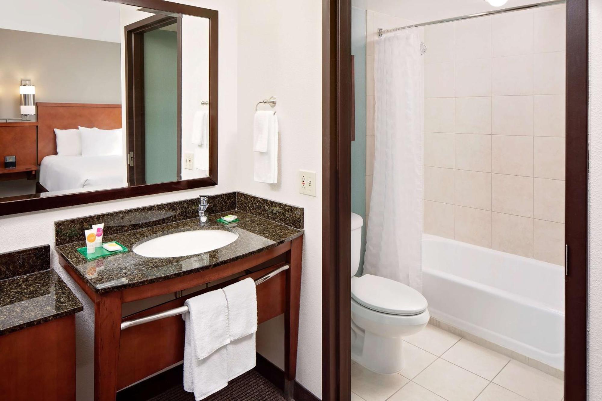 Hyatt Place Ontario/Rancho Cucamonga Dış mekan fotoğraf