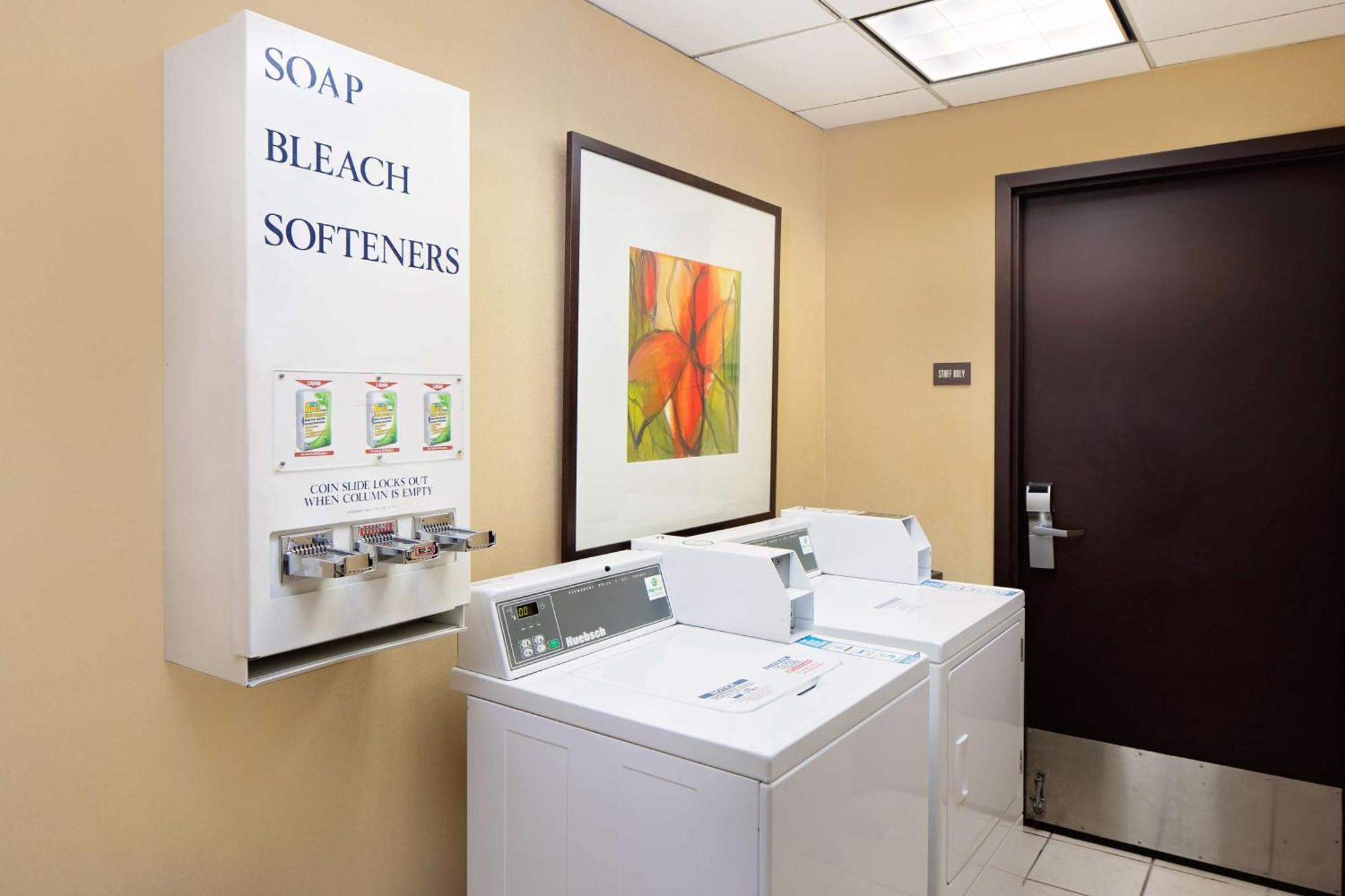 Hyatt Place Ontario/Rancho Cucamonga Dış mekan fotoğraf