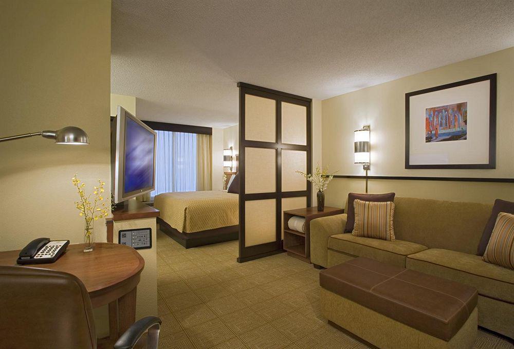 Hyatt Place Ontario/Rancho Cucamonga Oda fotoğraf